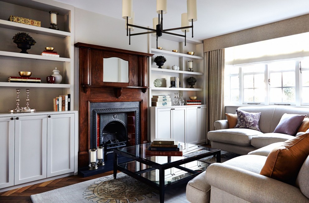 Arts and Crafts style in Hampstead Garden Suburb | Living Room | Interior Designers
